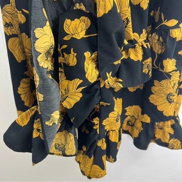 Reset by Jane Black Yellow Gold Floral Ruffle Dress Size Medium - Picture 7 of 15